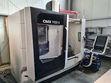 Vista frontal de la máquina DMG MORI CMX 1100 V